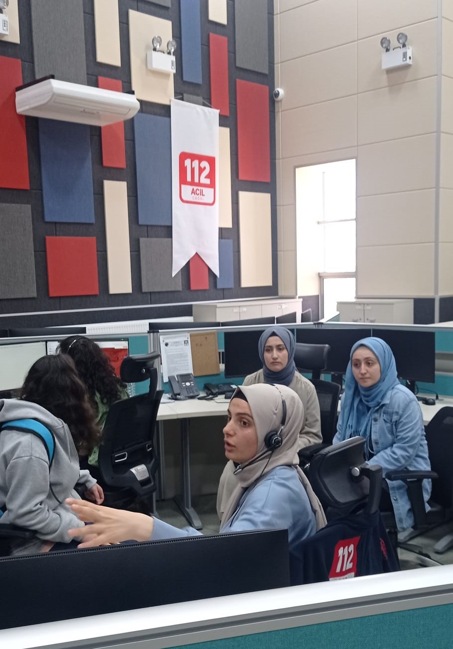 Çıldır MYO Öğrencilerimizden Ardahan 112 Acil Çağrı Merkezi'ne Teknik Ziyaret