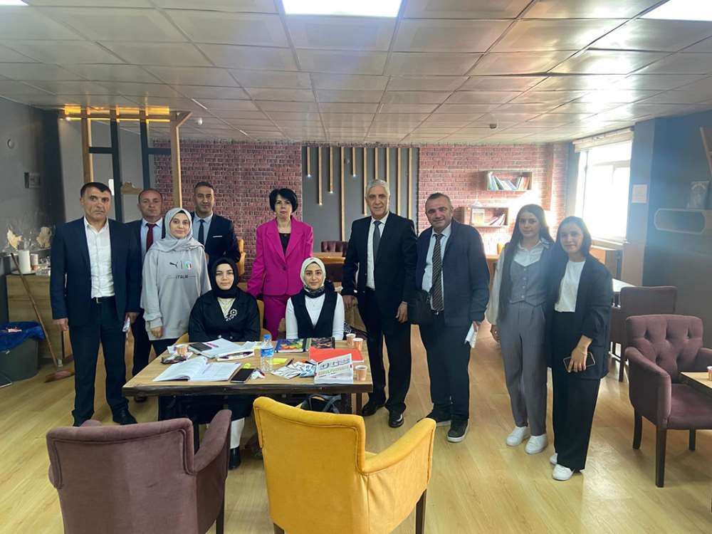 ​Yüksekokumuzda Yeni Öğrencilere Uyum Programı Düzenlendi.