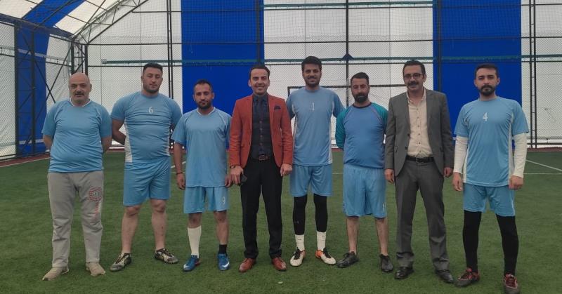 “Çıldır MYO Futbol Takımı” Kurumlar Arası Düzenlenen Futbol Turnuvasına Katıldı.