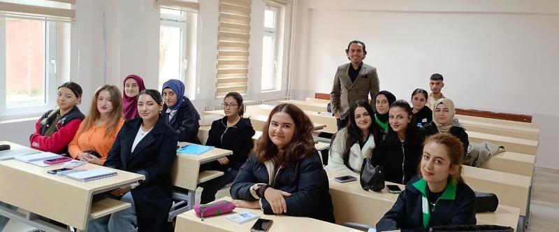 Yeni Öğrencilerimize Oryantasyon Eğitimi Verildi.
