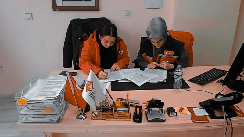 Sosyal Hizmetler Bölümü Öğrencilerimiz "Ulusal Hane Ziyaretleri Saha Çalışması" Yapıyor.