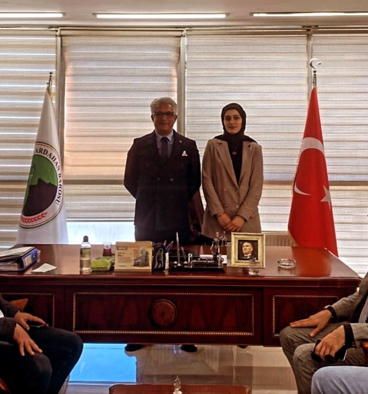 Öğrencilerimizden Ardahan Barosuna Ziyaret.
