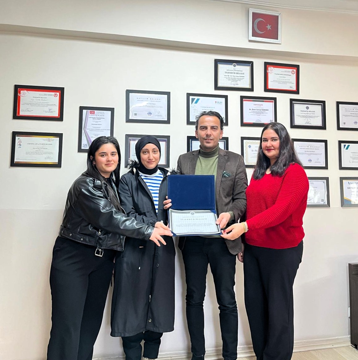 Öğrencilerimiz “Gençlik, Kültür ve Sanat Yarışmaları” Doğu Anadolu Bölge Finali’nde Ardahan’ı Başarıyla Temsil Etti